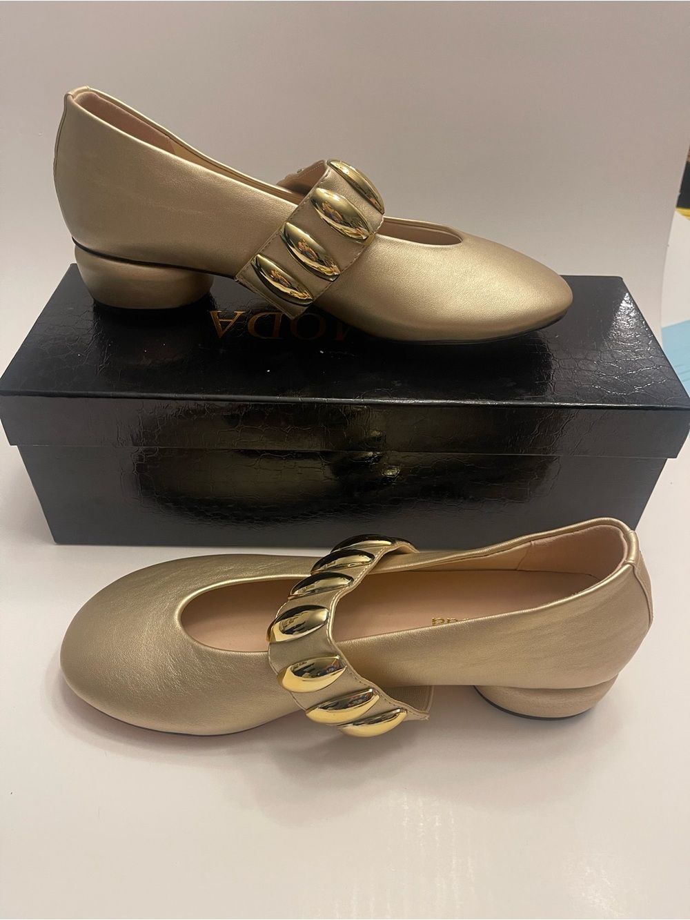 Gold Chain Mary Jane Flats - Picture 7 of 8